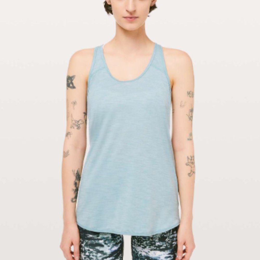 Lululemon Essential Tank in Heathered Blue